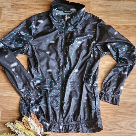 Puma vintage windbreaker Jacket - Picture 1 of 7